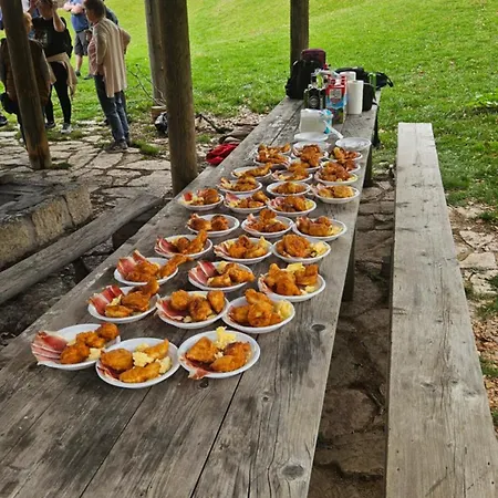 Hytte Wild Peak Camp Volujak *